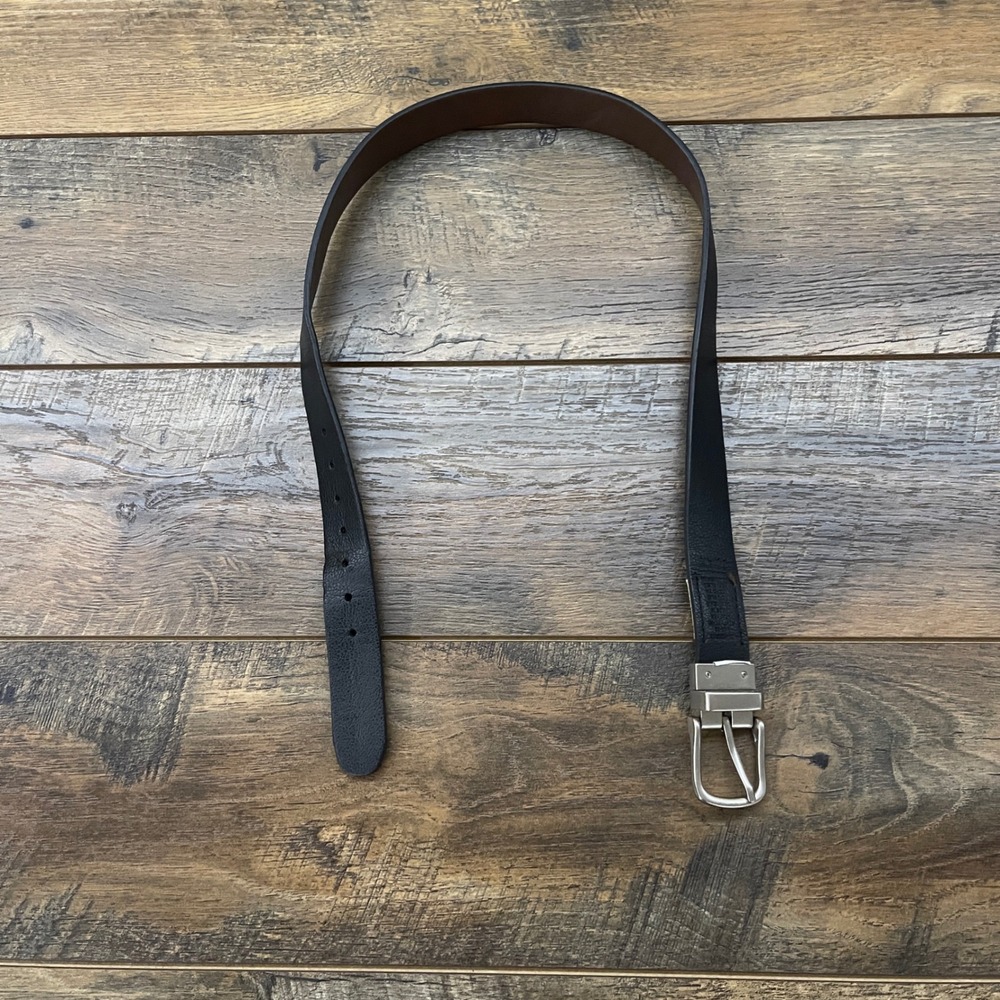 Levis Mens Reversible Belt Black Brown Synthetic Leather Silver Buckle 30-32